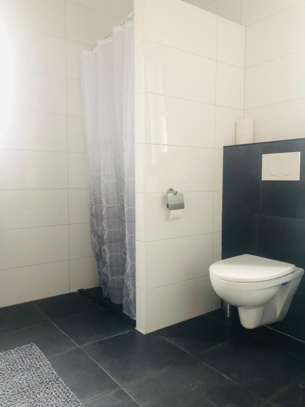 City Zen Apartment Enschede !Free Private Parking Zewnętrze zdjęcie