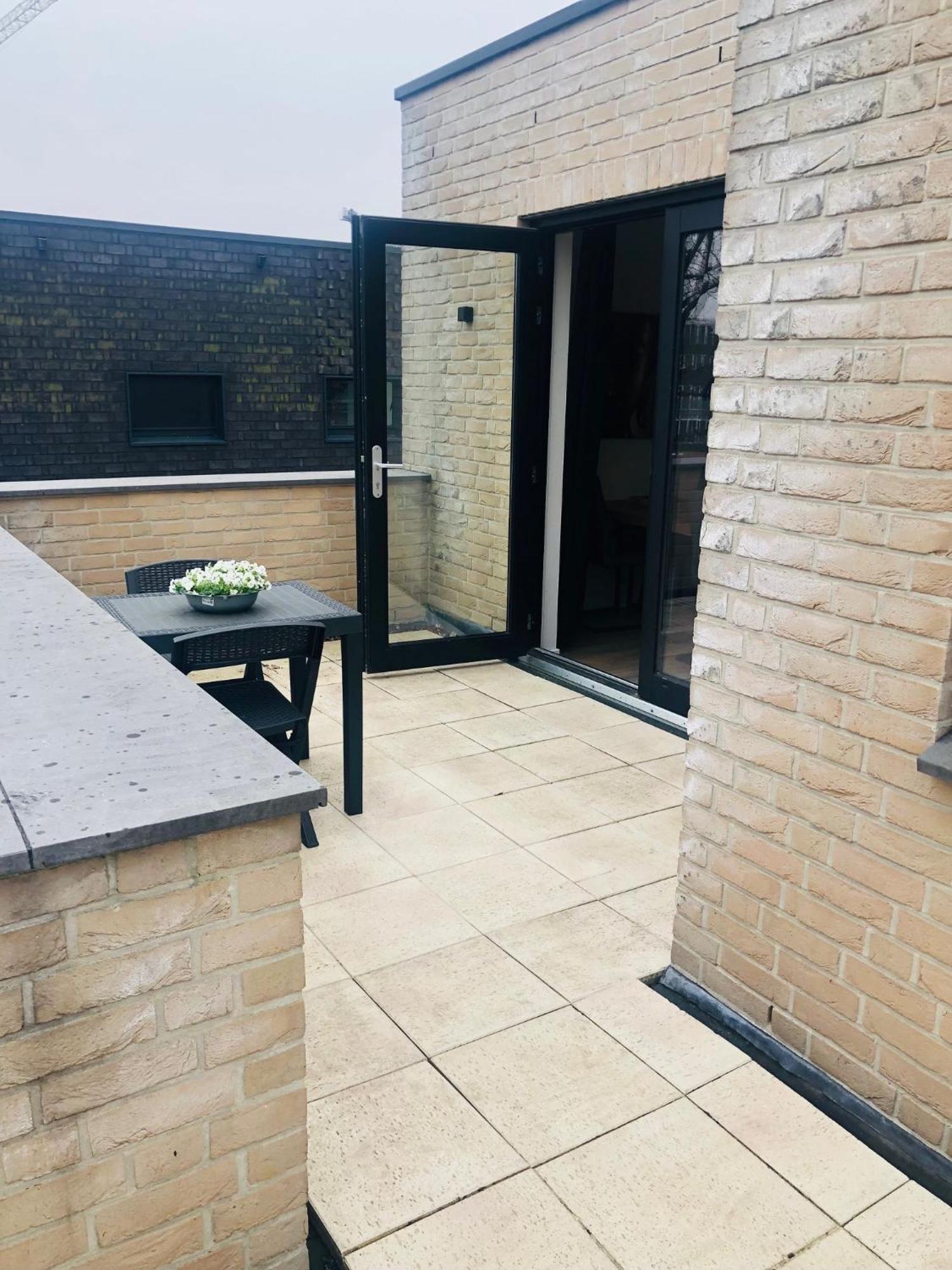 City Zen Apartment Enschede !Free Private Parking Zewnętrze zdjęcie
